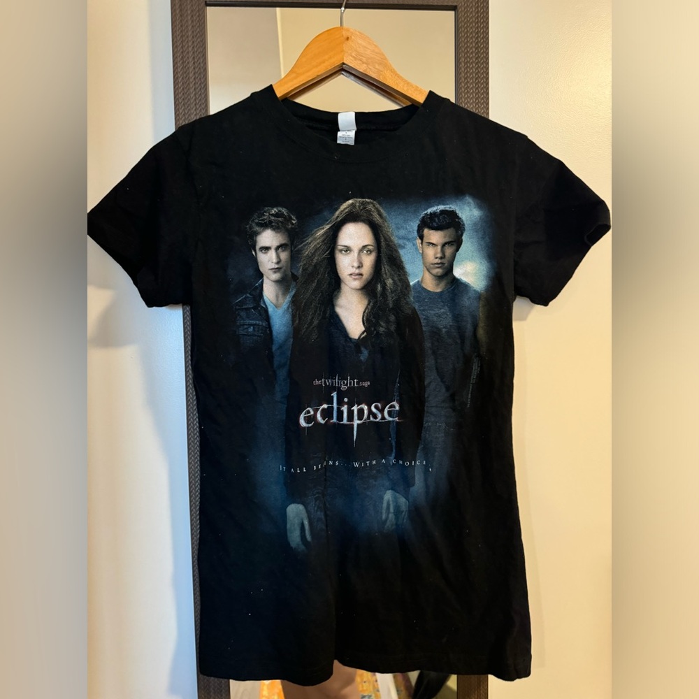 Twilight Saga Eclipse t-shirt